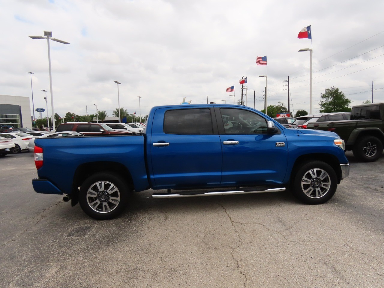 used 2018 Toyota TUNDRA 4WD car, priced at $27,999