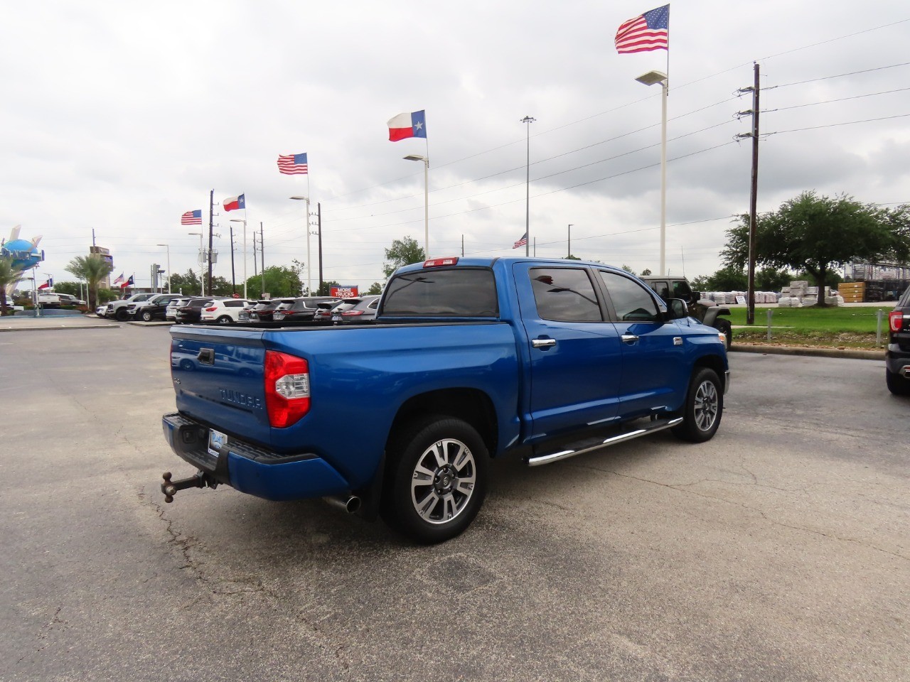 used 2018 Toyota TUNDRA 4WD car, priced at $27,999