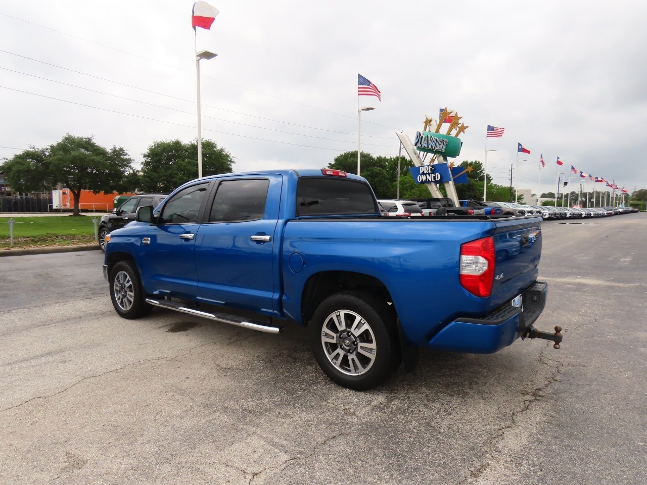 used 2018 Toyota TUNDRA 4WD car, priced at $27,999