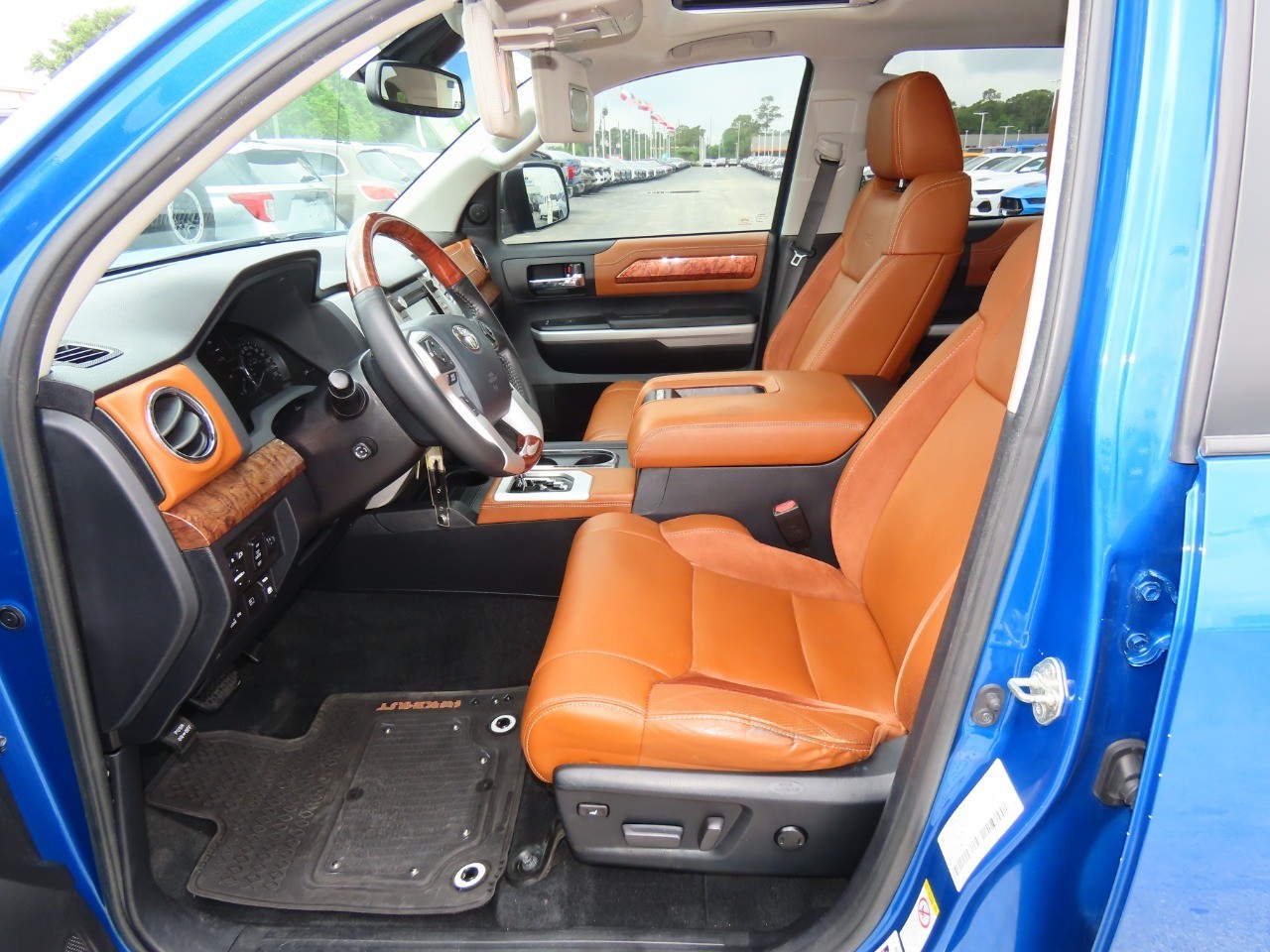 used 2018 Toyota TUNDRA 4WD car, priced at $27,999