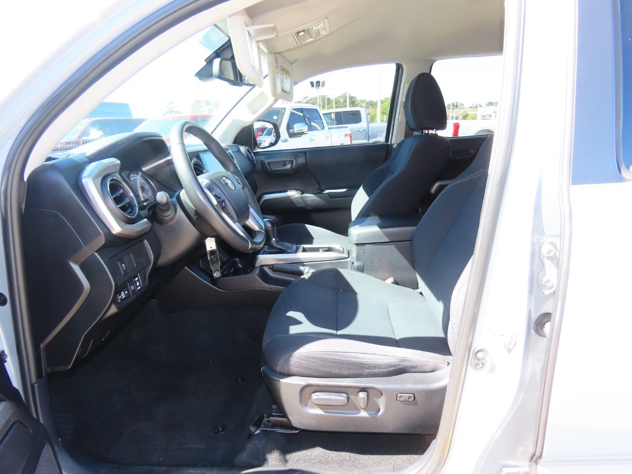 used 2021 Toyota Tacoma 4WD car, priced at $26,999