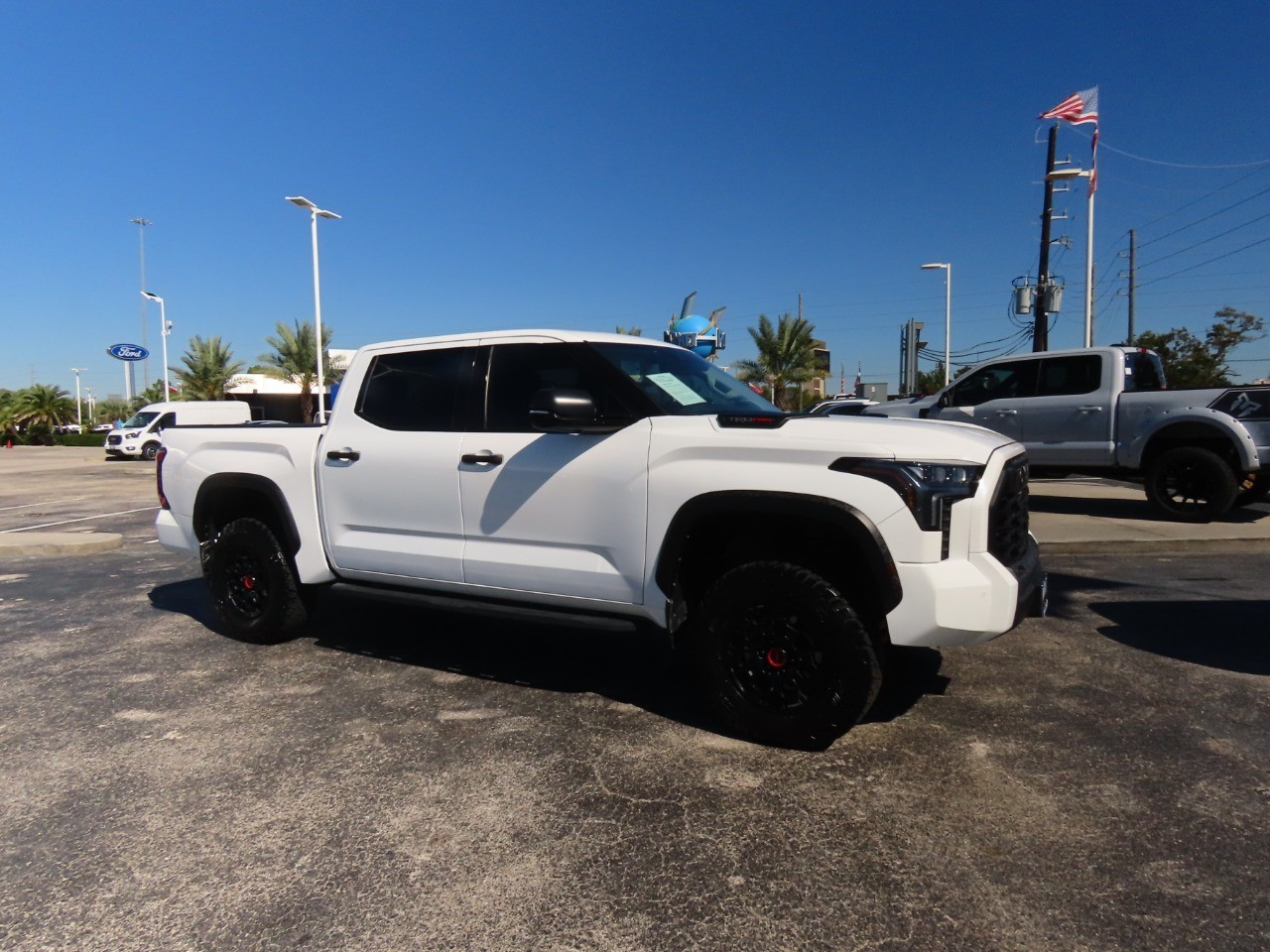 2022 Toyota TUNDRA 4WD TRD Pro Hybrid - 6