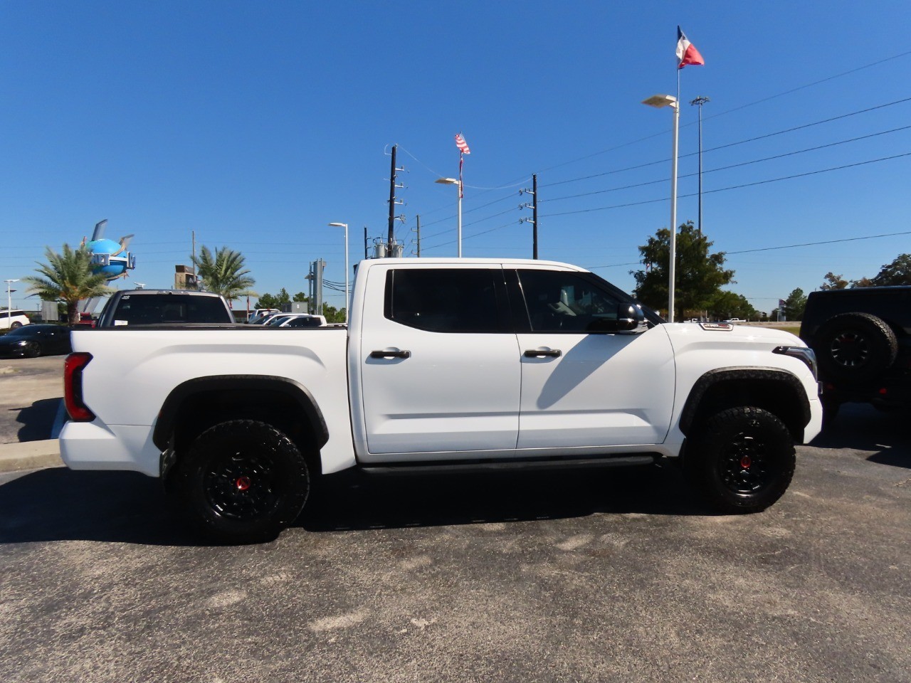 2022 Toyota TUNDRA 4WD TRD Pro Hybrid - 9