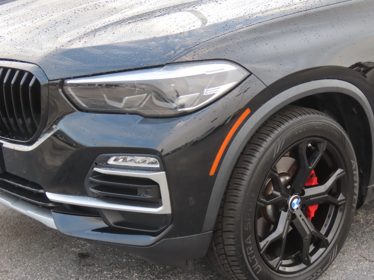 2021 BMW X5 photo 3 of 26