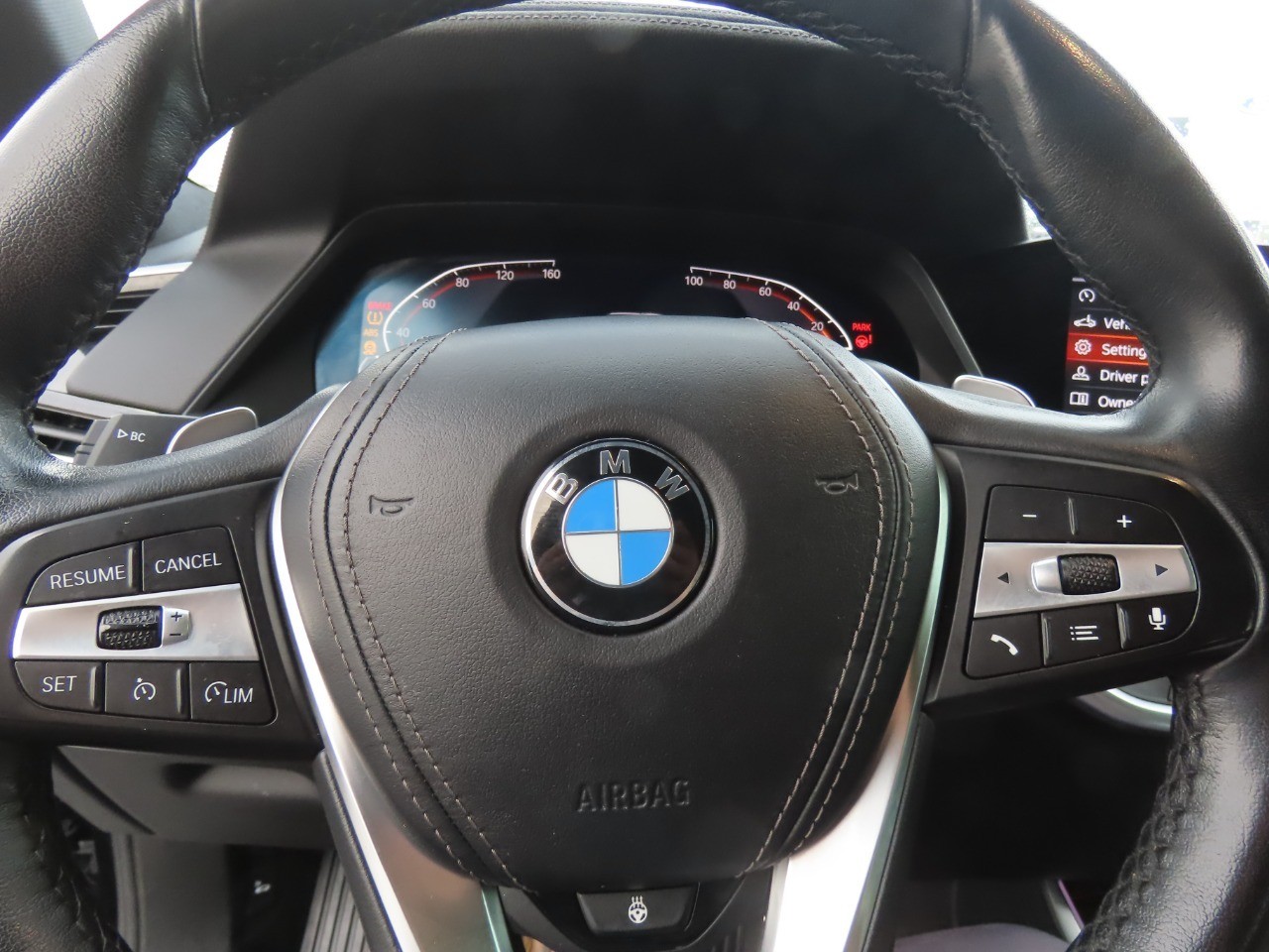2021 BMW X5 photo 5 of 26