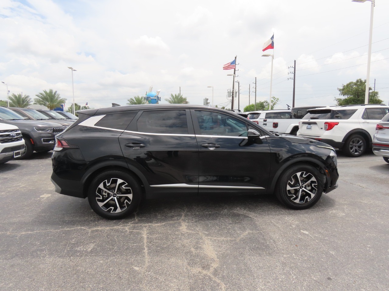 2023 Kia Sportage EX Ebony Black at Planet Ford