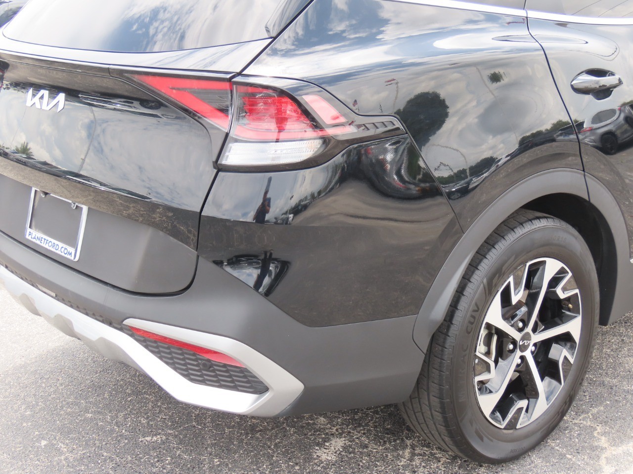2023 Kia Sportage EX Ebony Black at Planet Ford