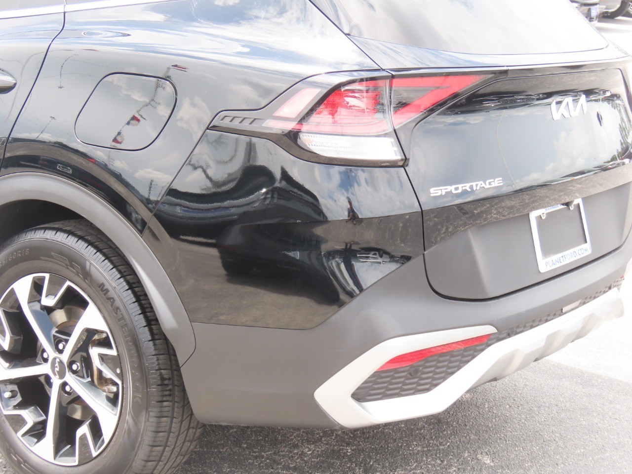 2023 Kia Sportage EX Ebony Black at Planet Ford
