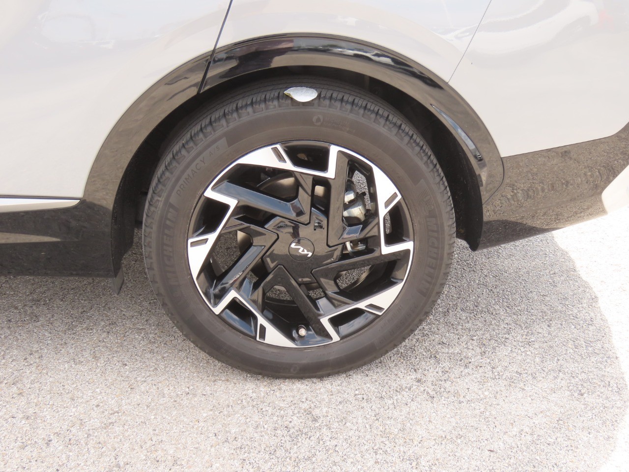used 2023 Kia Sportage car, priced at $27,599