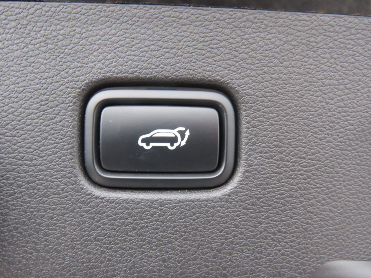 used 2023 Kia Sportage car, priced at $28,999
