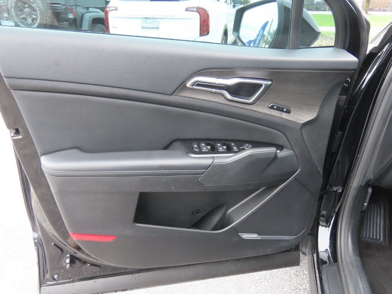 used 2023 Kia Sportage car, priced at $28,999