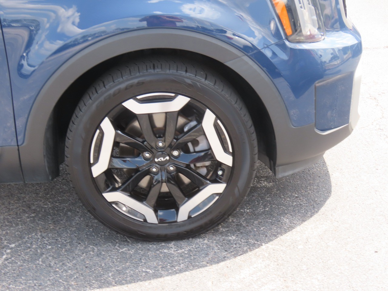 2023 Kia Telluride EX - 8