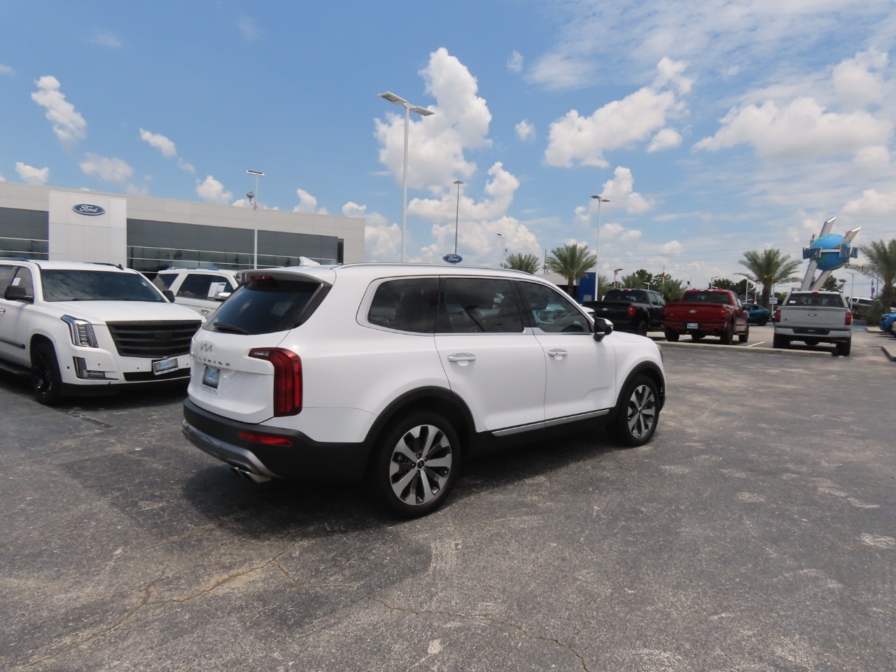 2022 Kia Telluride S - 10