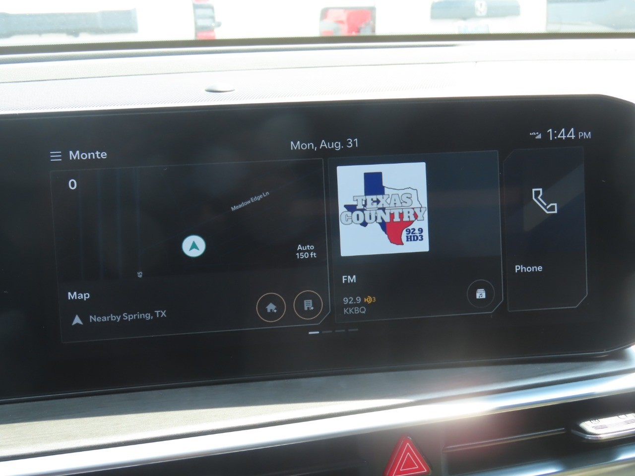 2025 Kia Sorento photo 28 of 30