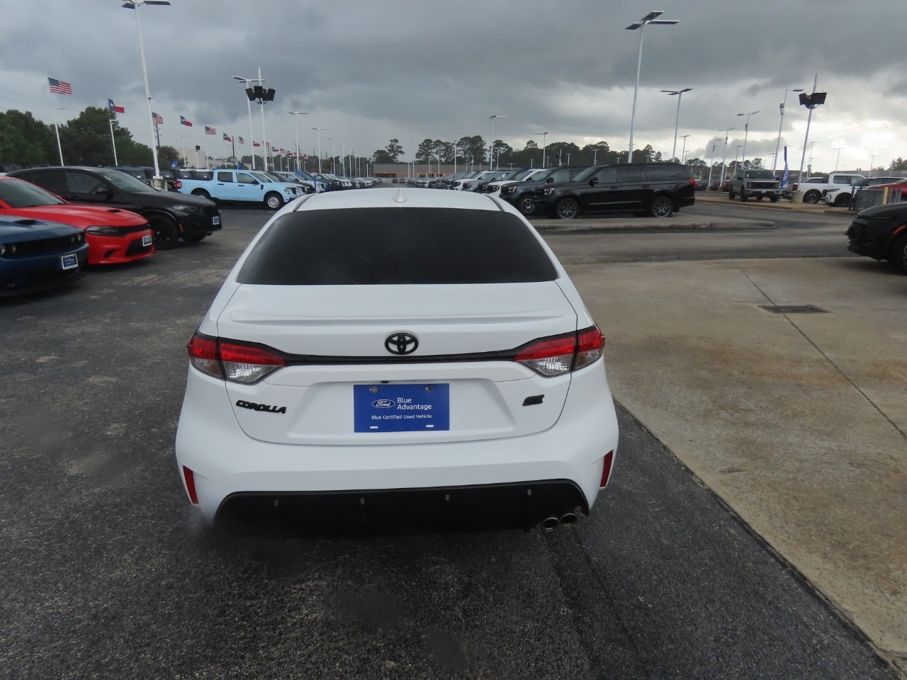 2023 Toyota Corolla SE - 8