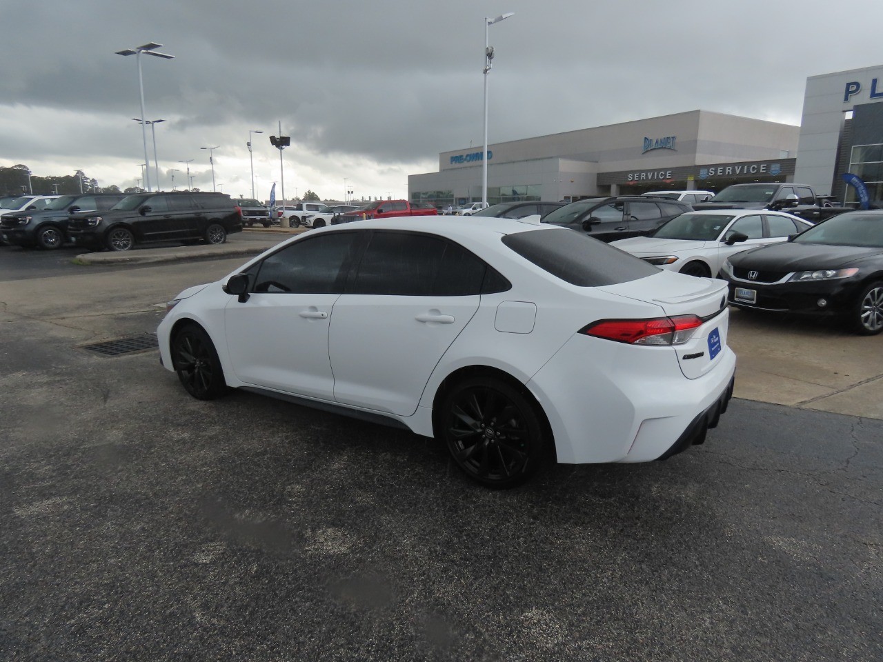 2023 Toyota Corolla SE - 10
