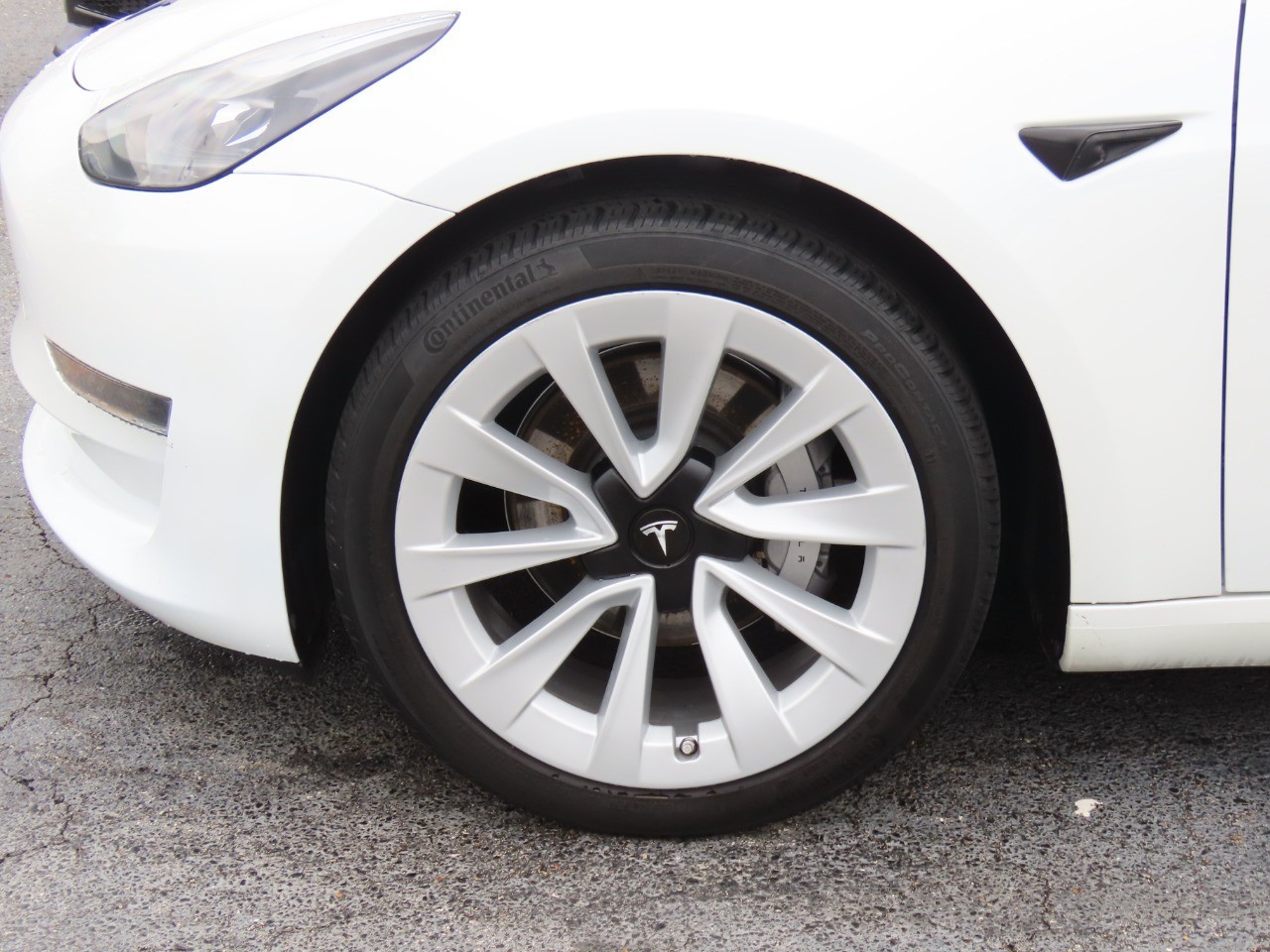 used 2023 Tesla Model 3 car, priced at $26,999