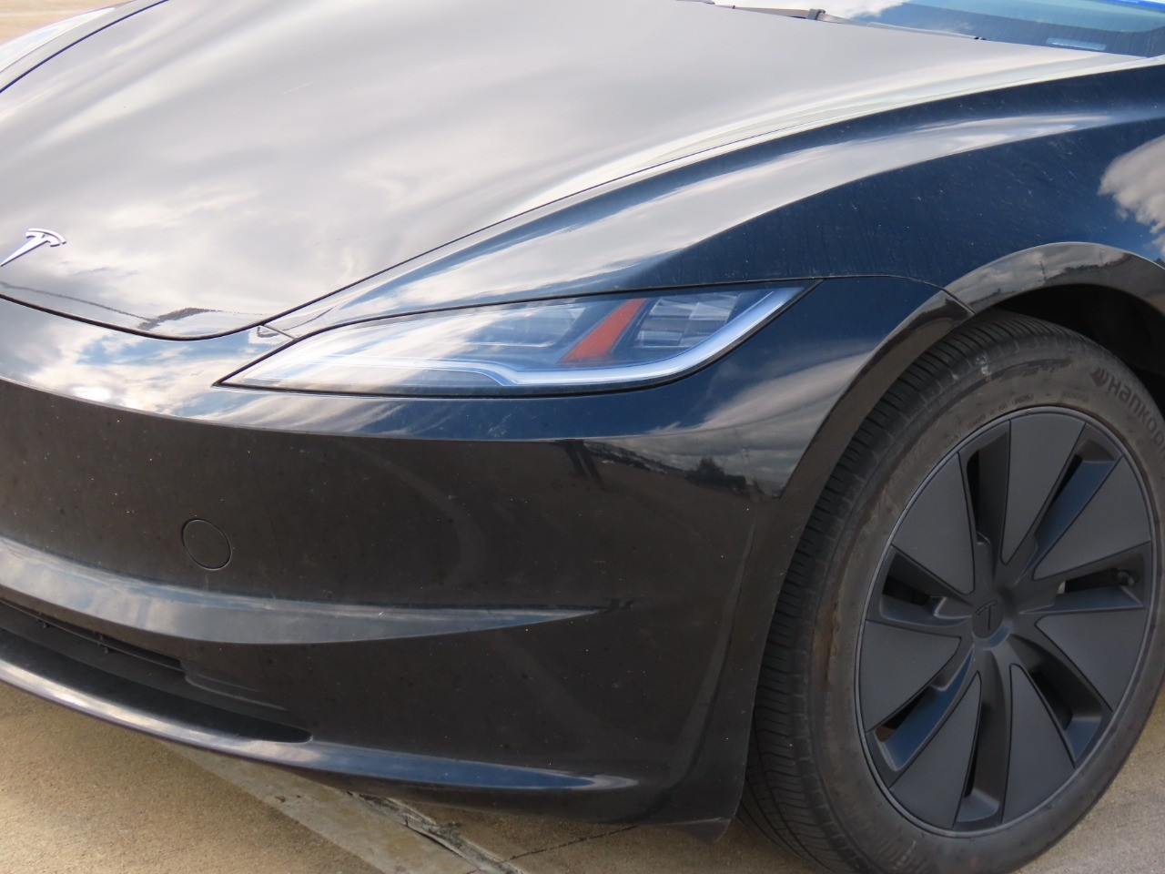 used 2025 Tesla Model 3 car, priced at $39,999