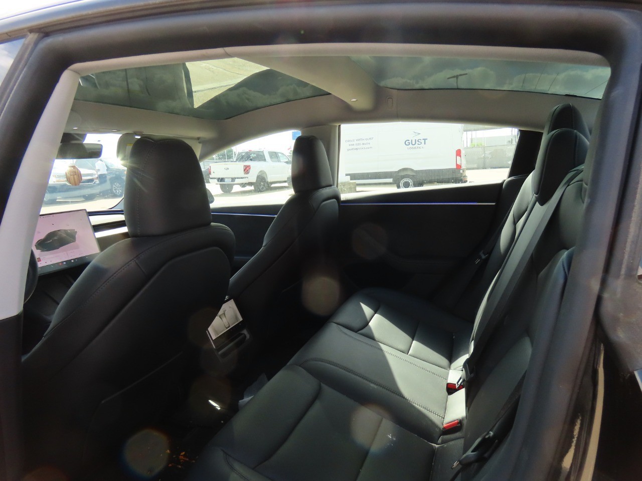 used 2025 Tesla Model 3 car, priced at $39,999