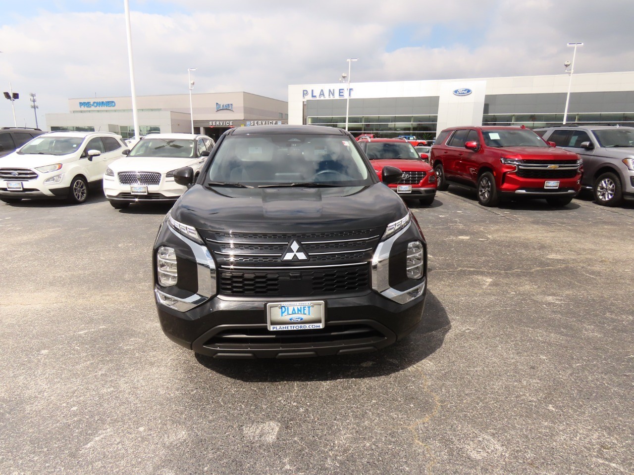 used 2024 Mitsubishi Outlander car, priced at $20,999