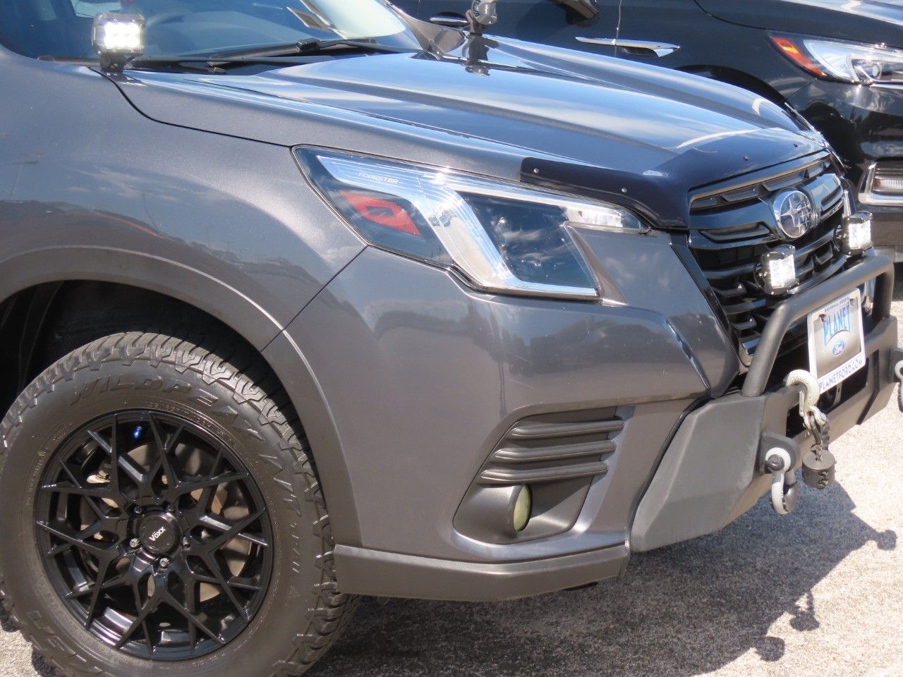 2022 Subaru Forester photo 6 of 32