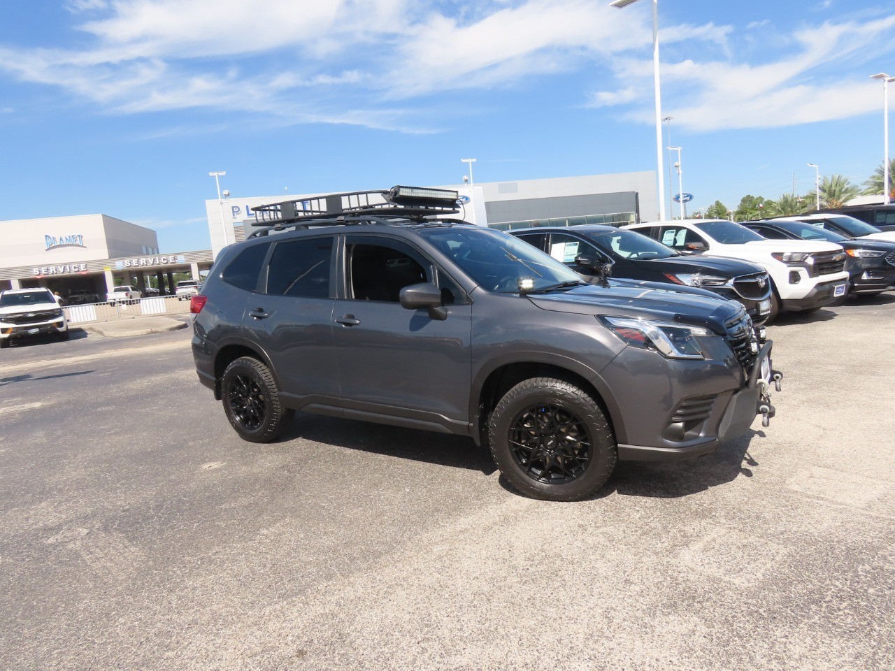 2022 Subaru Forester photo 7 of 32