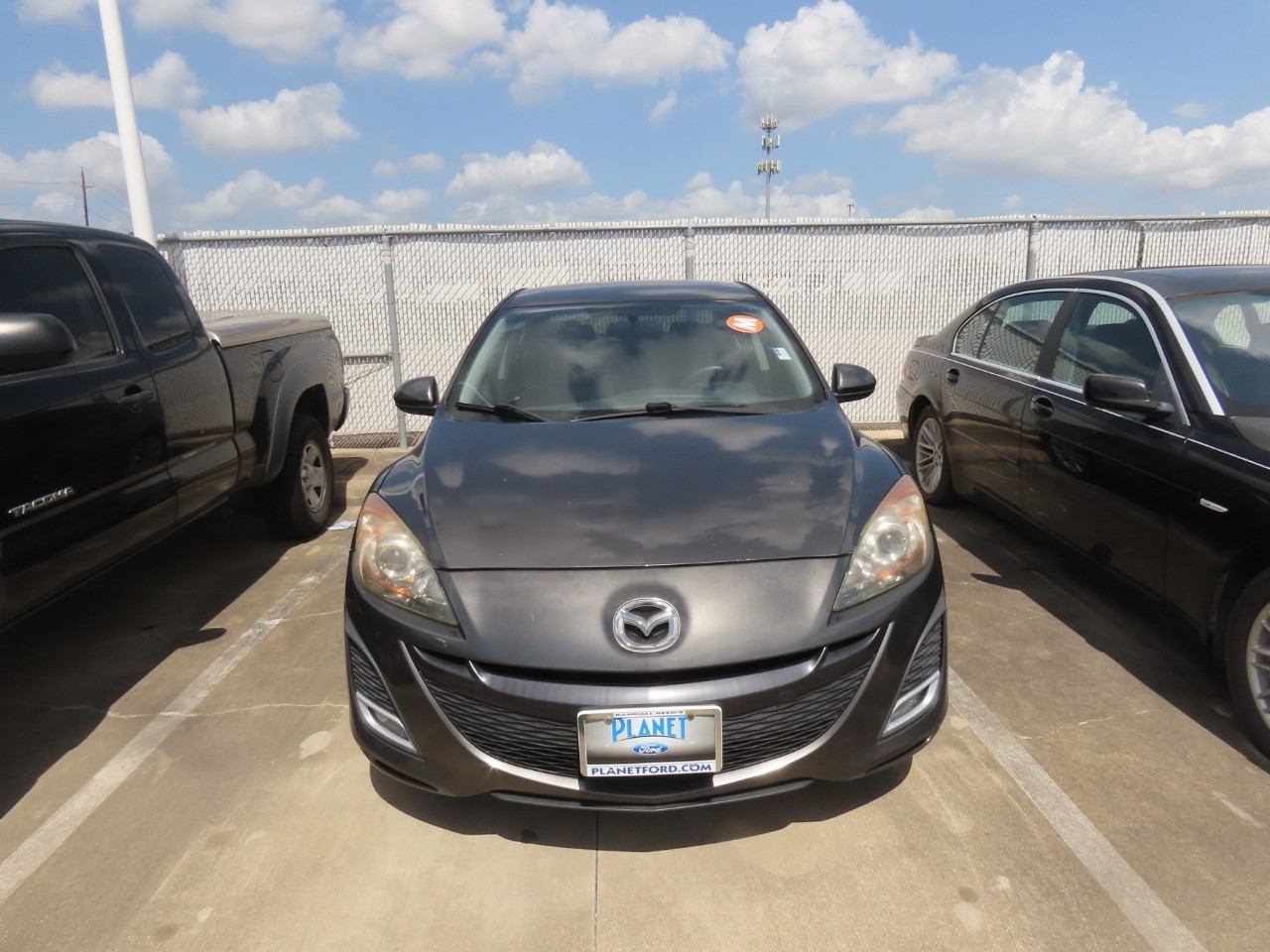 2011 Mazda Mazda3 photo 5 of 23