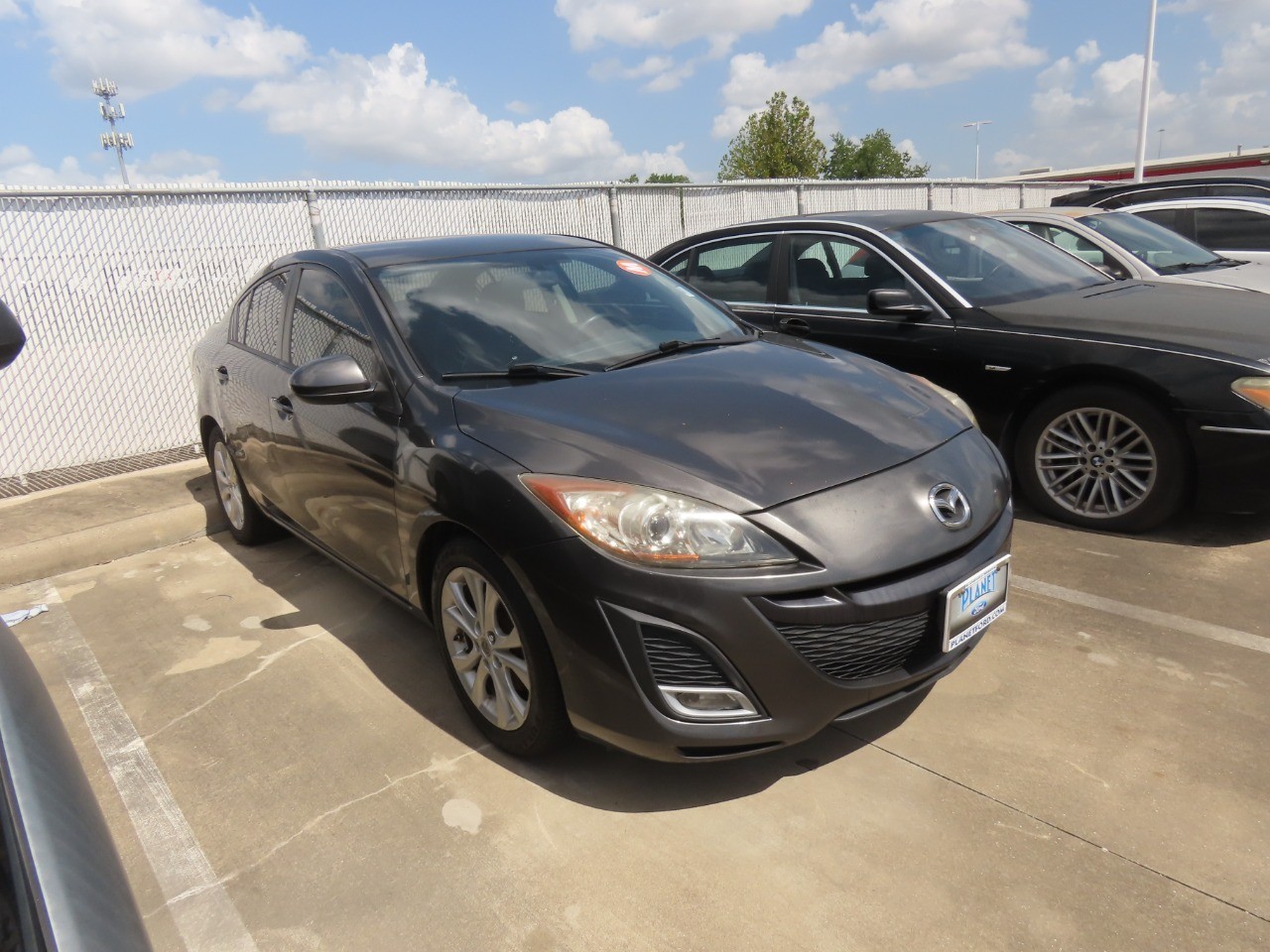 2011 Mazda Mazda3 photo 7 of 23