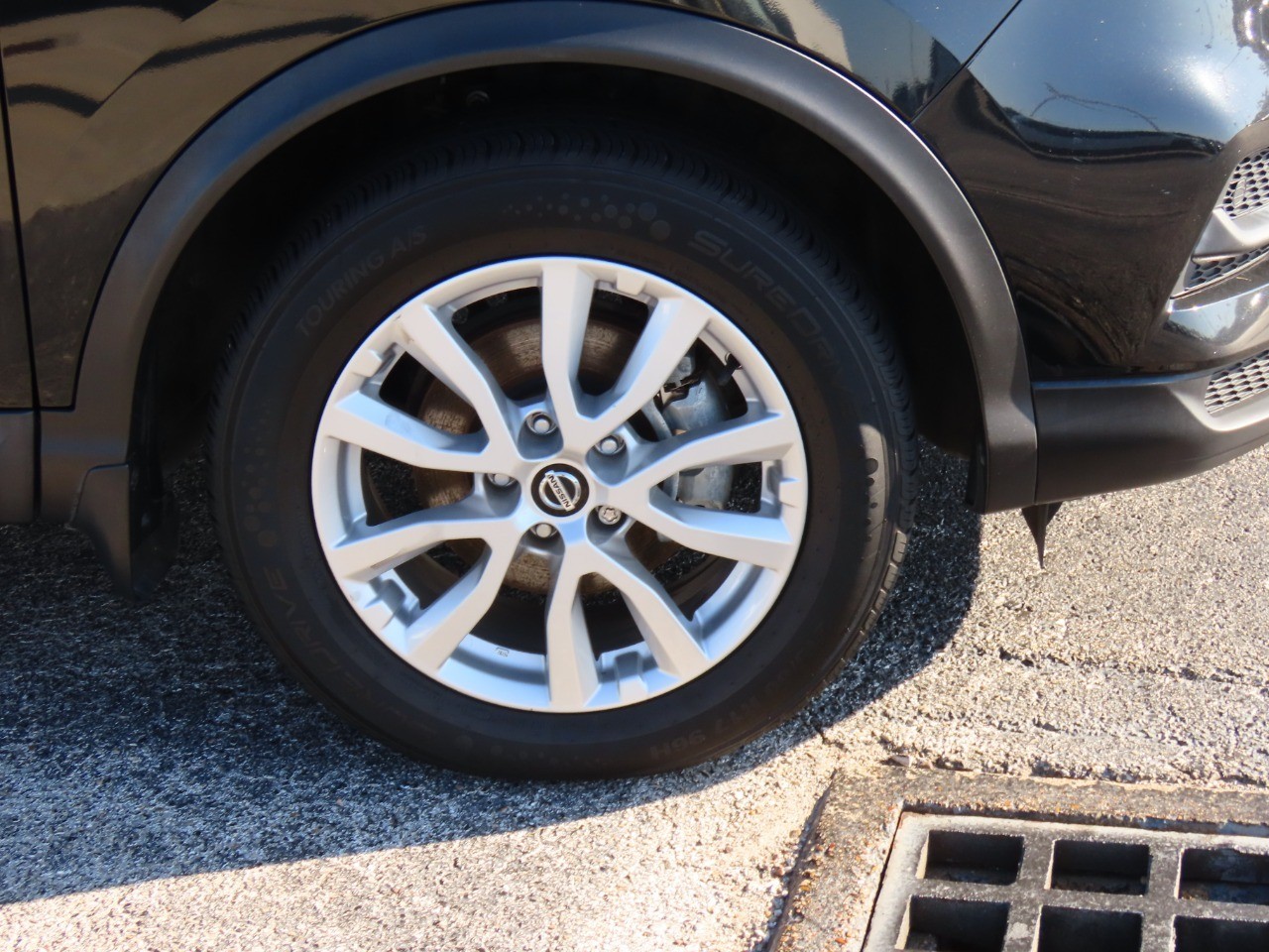 2021 Nissan Rogue Sport S - 8