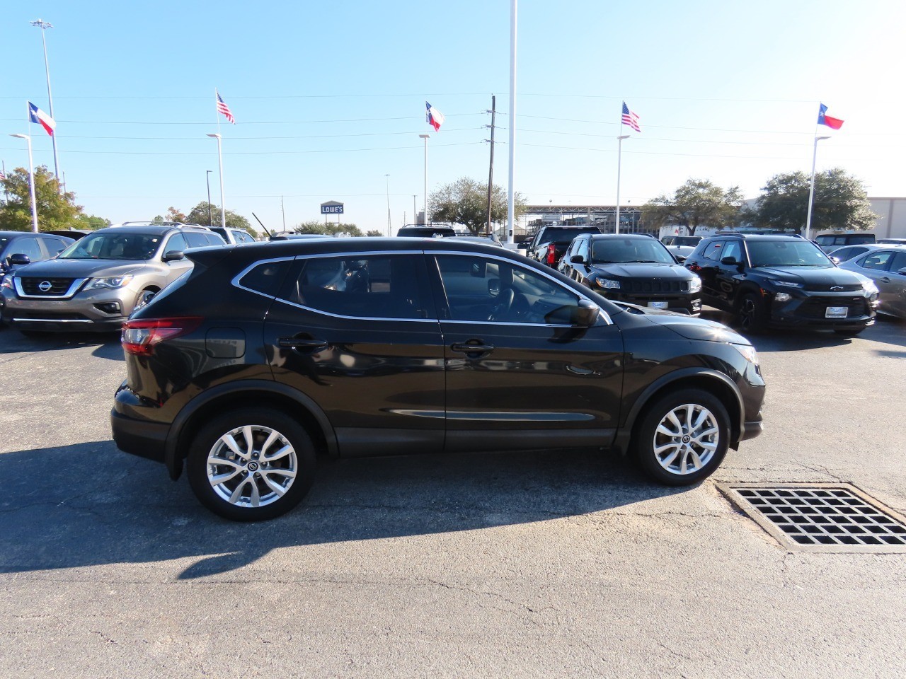 2021 Nissan Rogue Sport S - 9