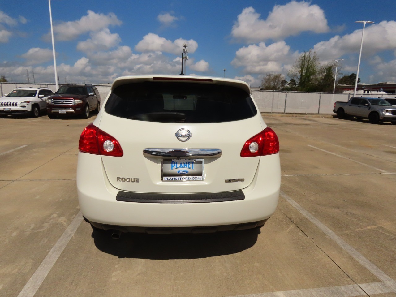 used 2013 Nissan Rogue car