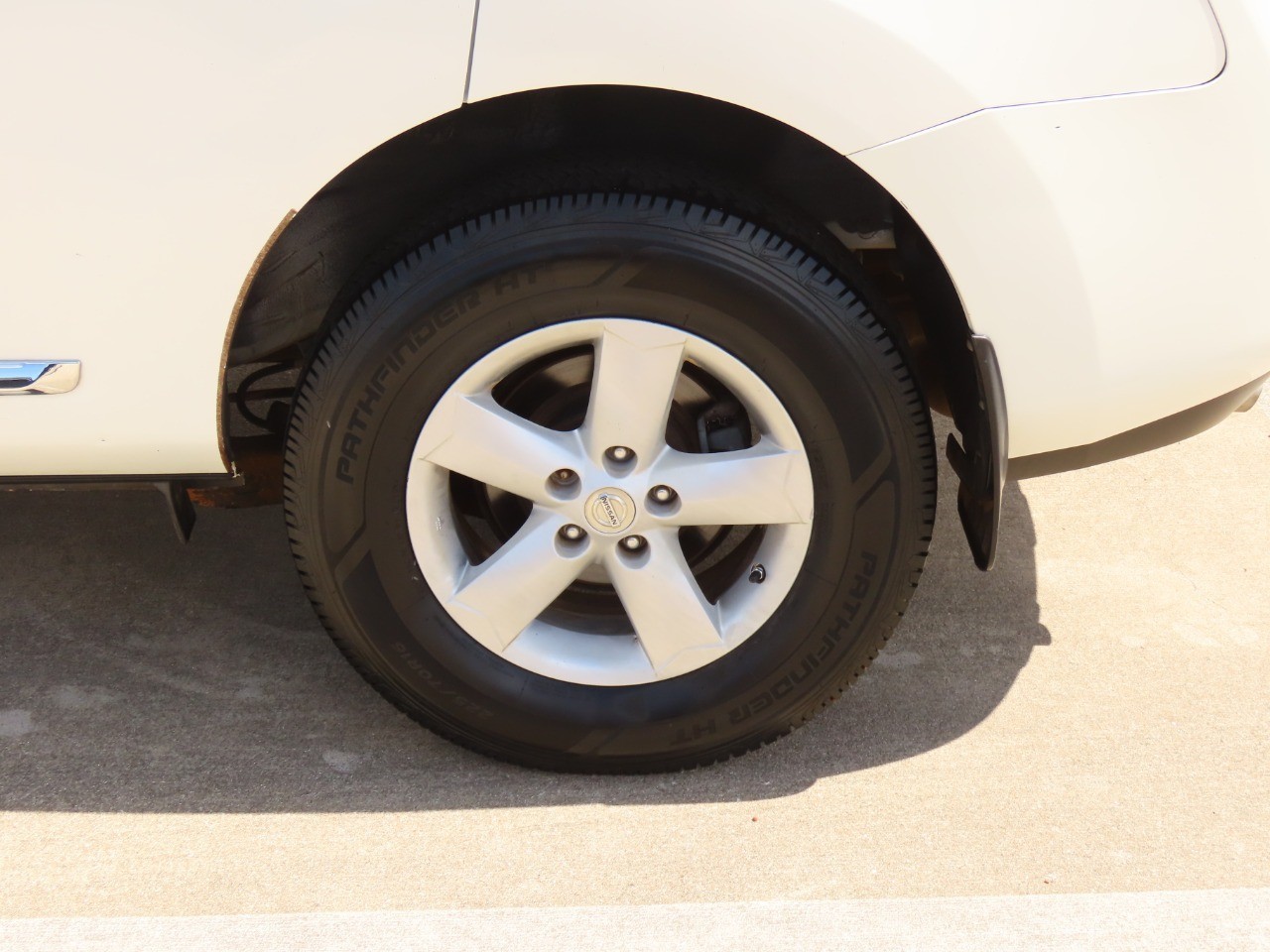 used 2013 Nissan Rogue car