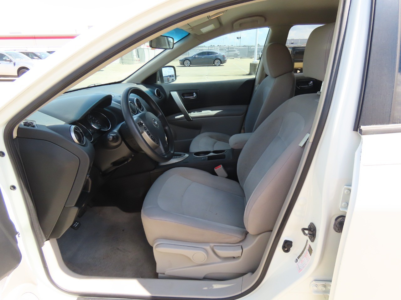 used 2013 Nissan Rogue car