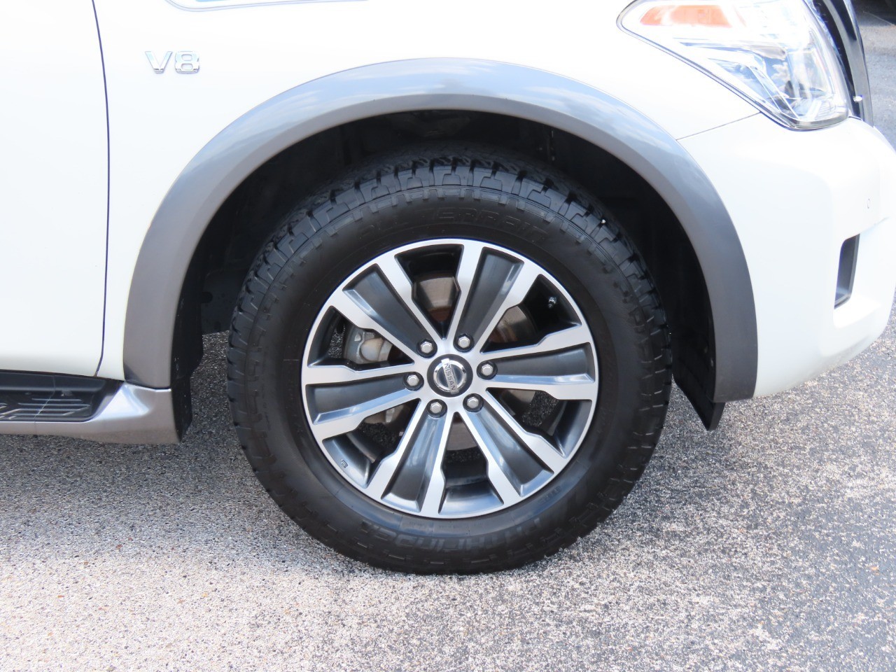 2019 Nissan Armada SL - 8