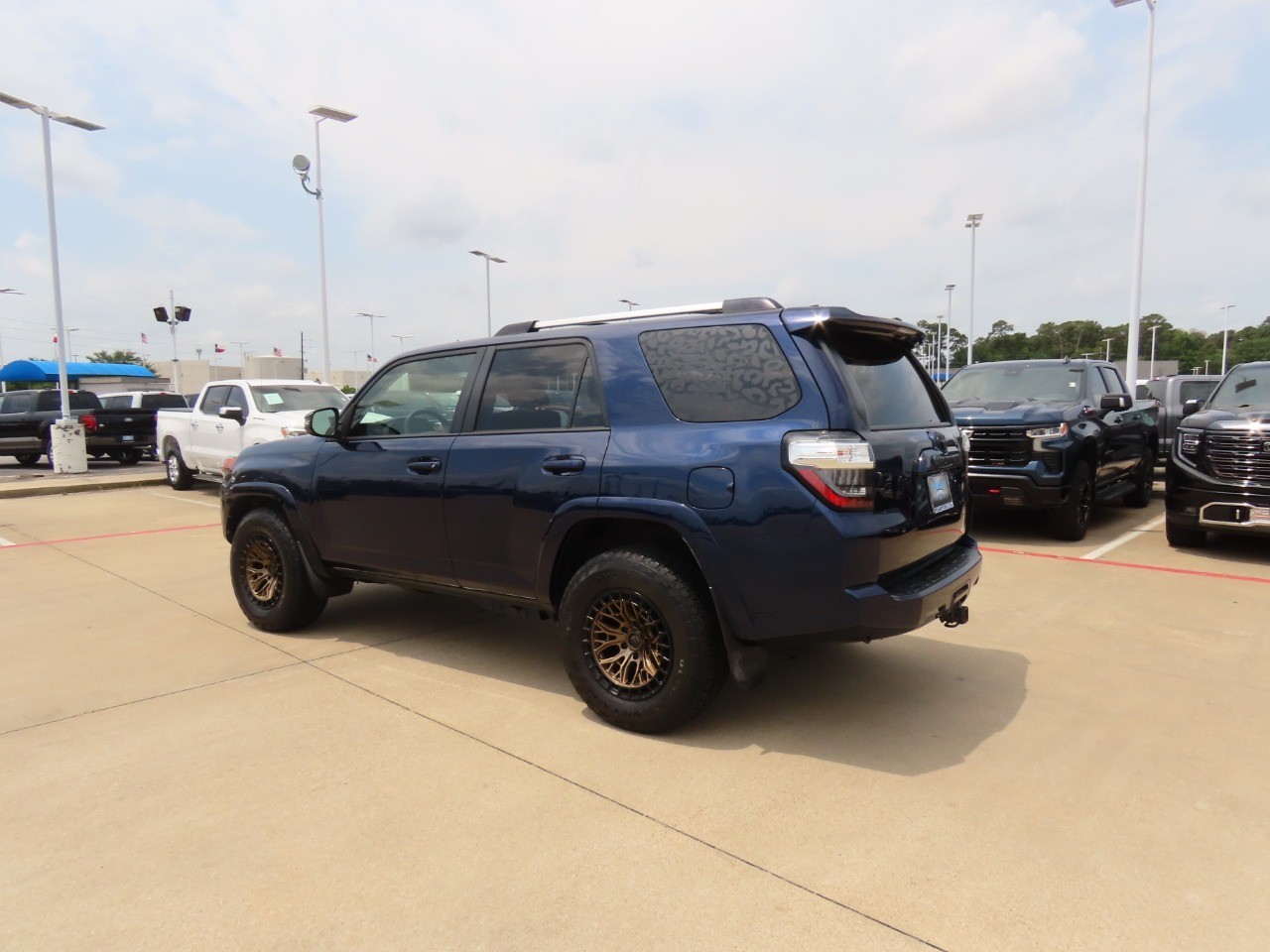 2019 Toyota 4Runner Limited 2WD (Natl) photo