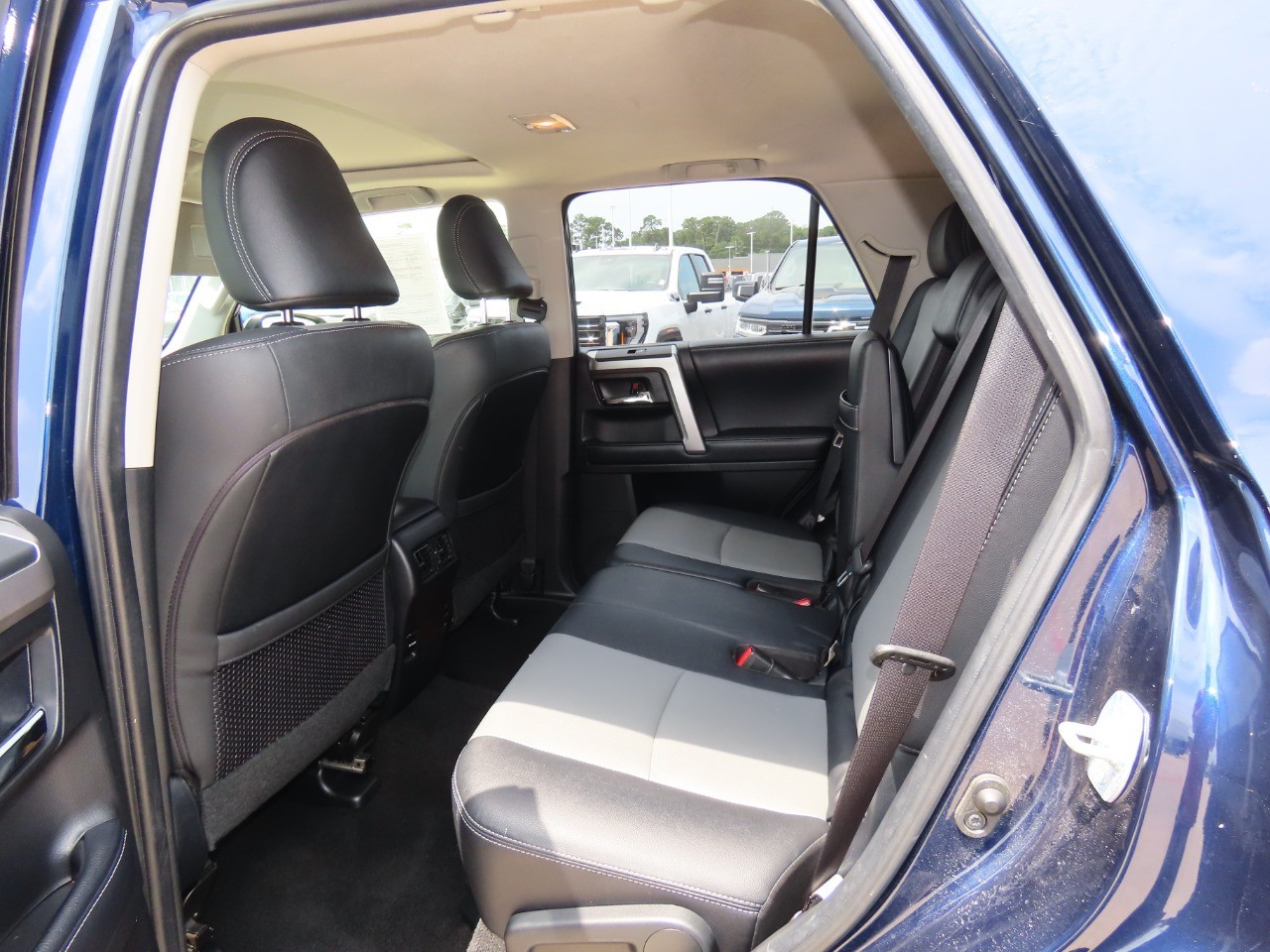 2019 Toyota 4Runner Limited 2WD (Natl) photo