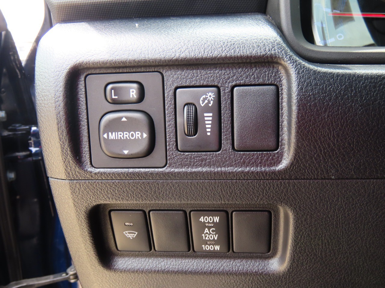 2019 Toyota 4Runner Limited 2WD (Natl) photo