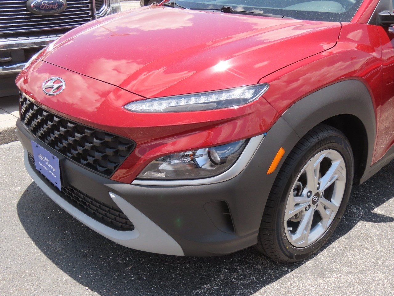 2023 Hyundai KONA SEL - 2