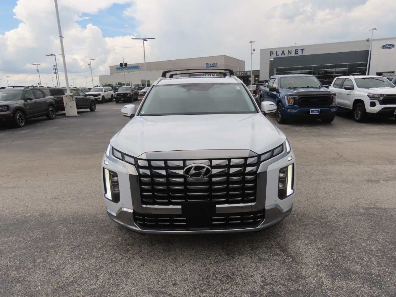 2025 Hyundai PALISADE photo 5 of 34