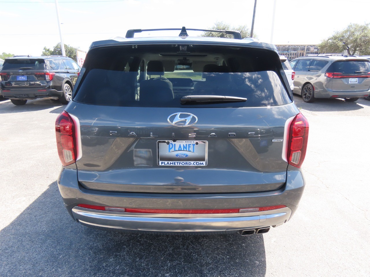 2024 Hyundai PALISADE photo 13 of 34