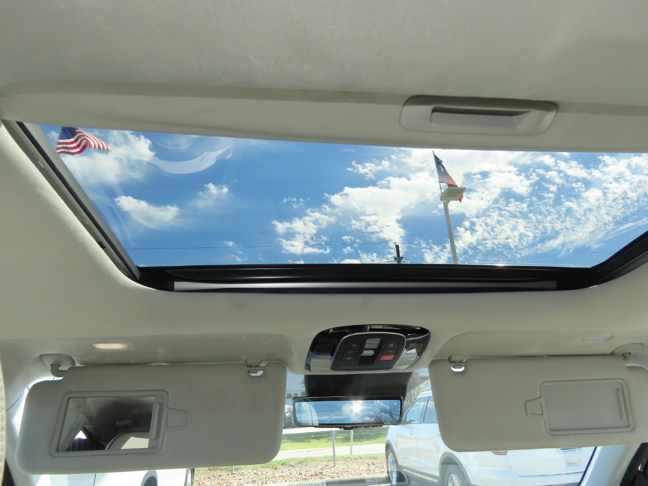 2024 Hyundai PALISADE photo 24 of 34