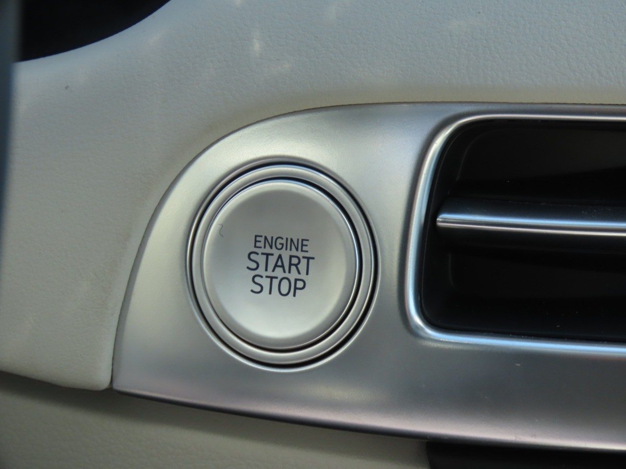 2024 Hyundai PALISADE photo 31 of 34