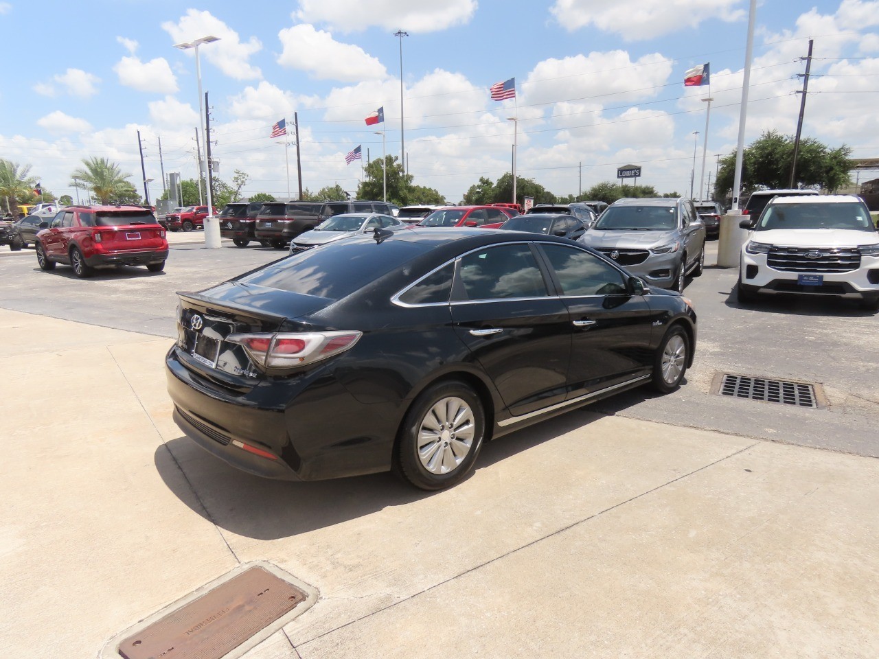 2016 Hyundai Sonata Hybrid SE Eclipse Black at Planet Ford