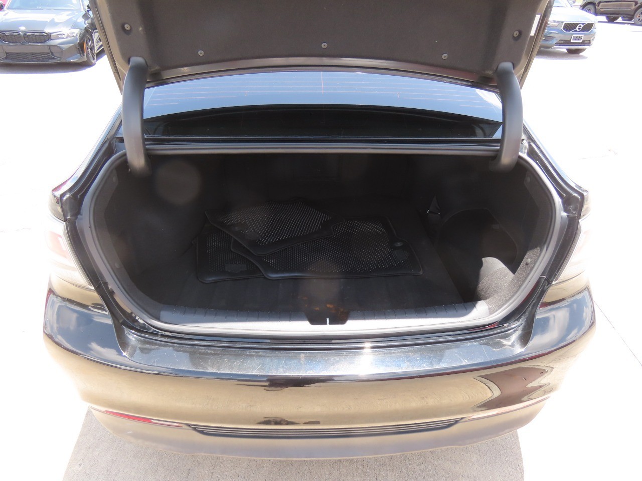 2016 Hyundai Sonata Hybrid SE Eclipse Black at Planet Ford