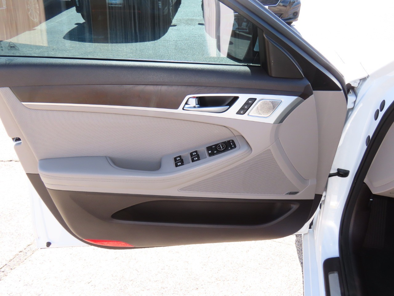 used 2019 Genesis G80 car, priced at $22,999