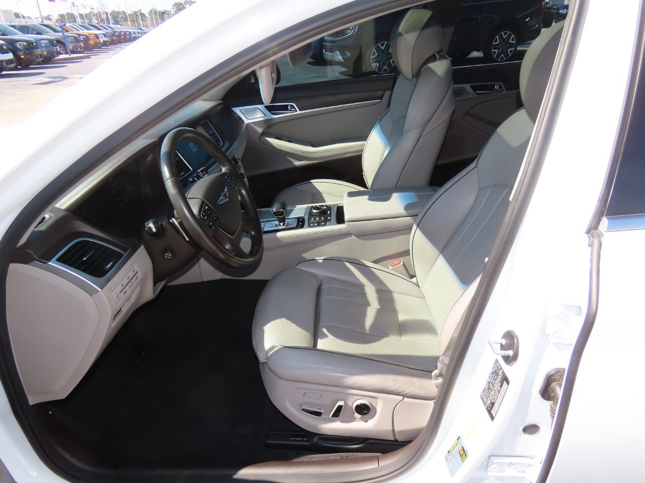 used 2019 Genesis G80 car, priced at $22,999