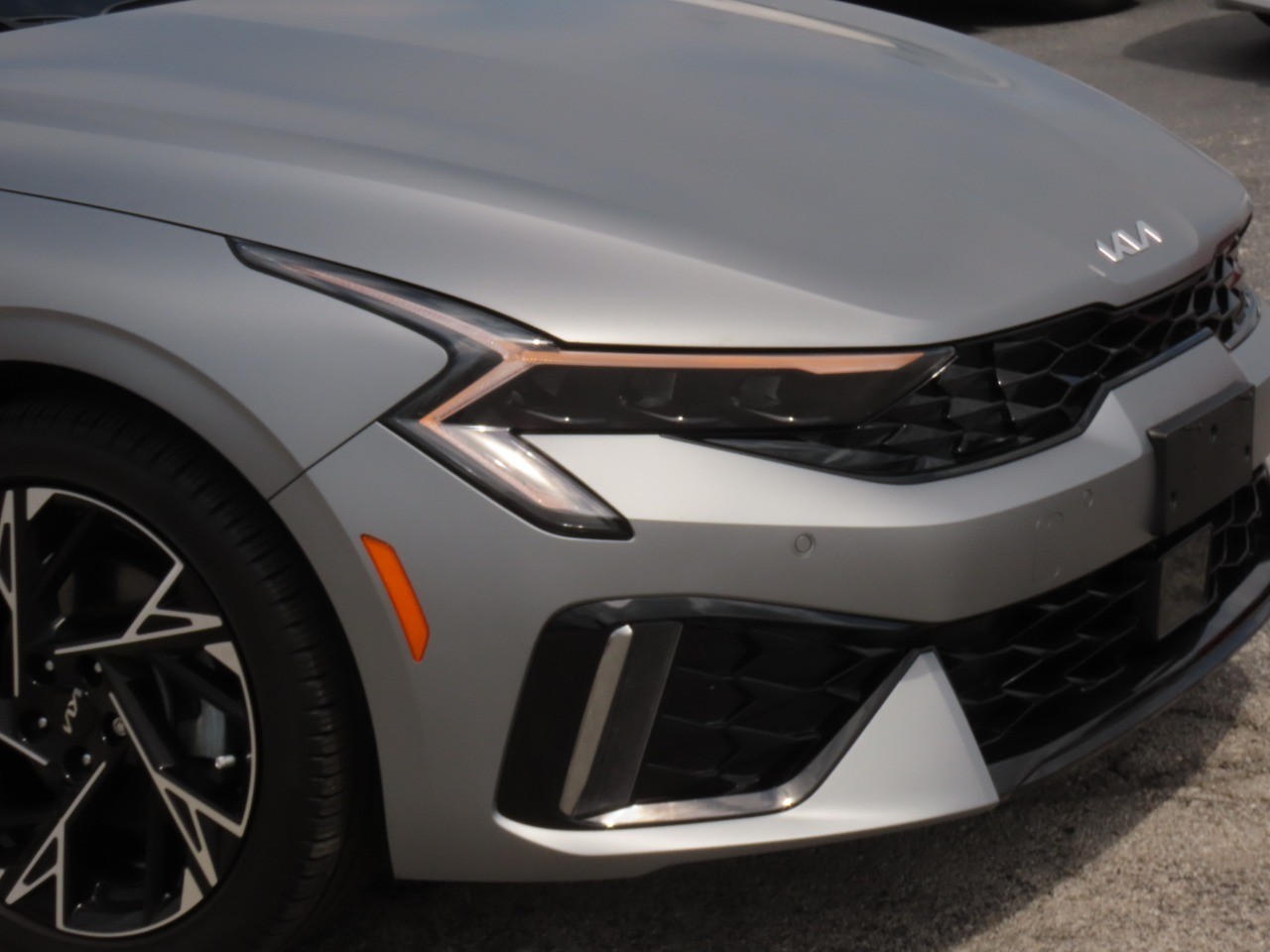2025 Kia K5 GT-Line - 5
