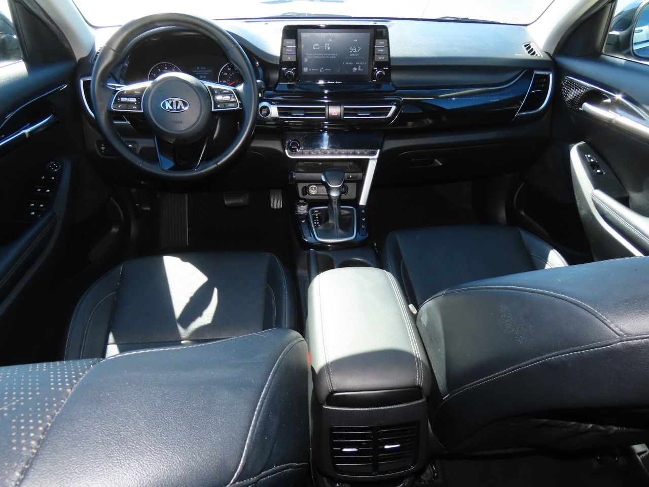 used 2021 Kia Seltos car, priced at $11,999