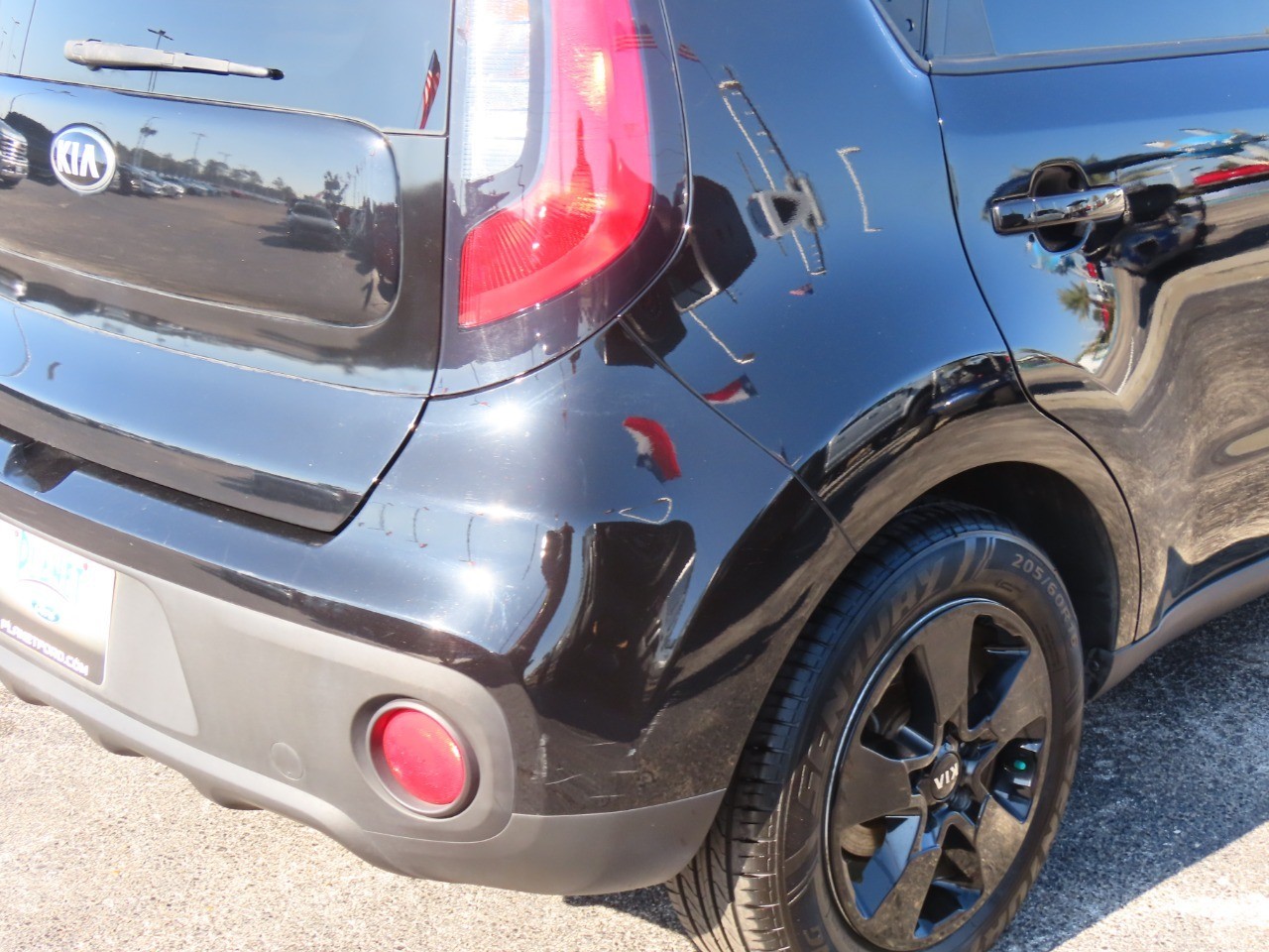 used 2018 Kia Soul car, priced at $5,999