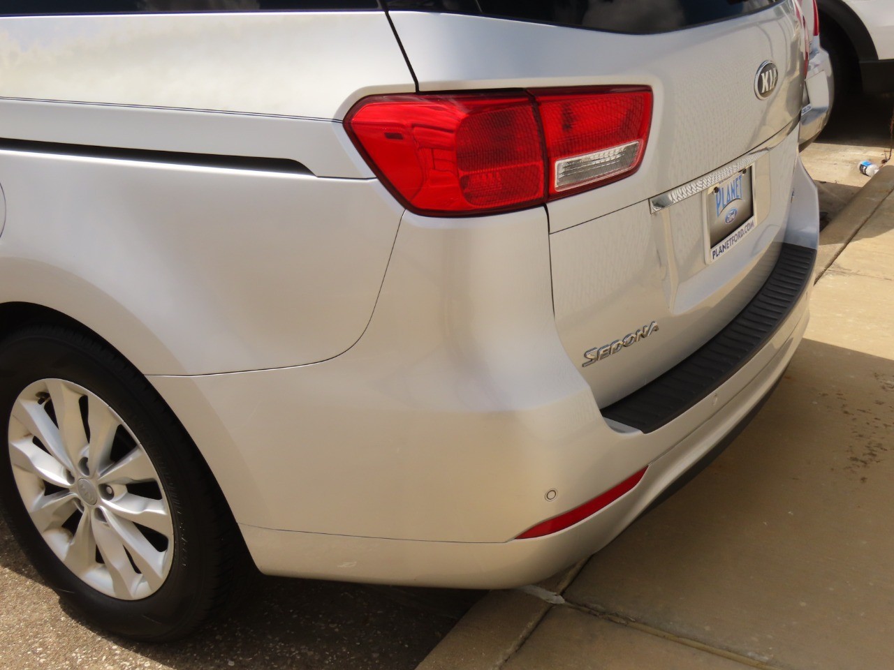 used 2015 Kia Sedona car